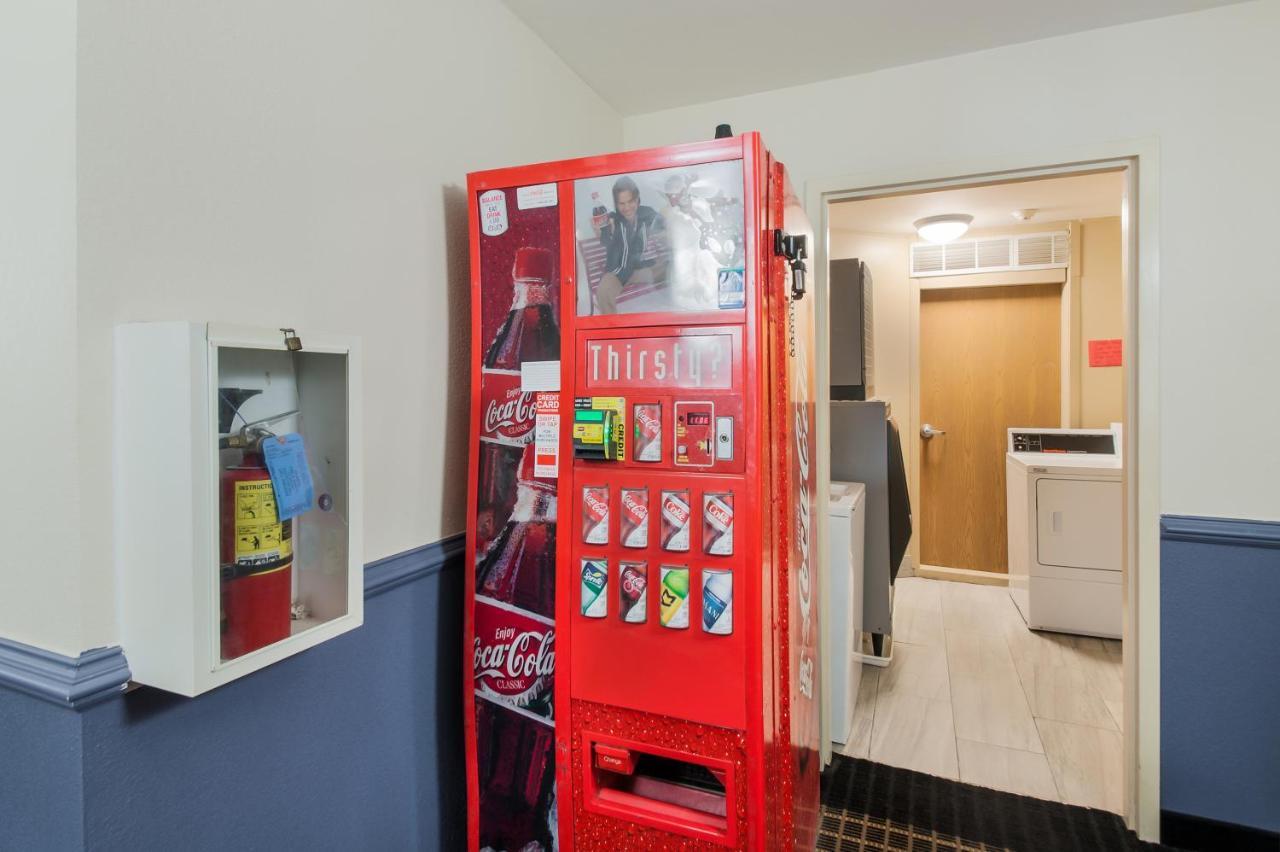Red Carpet Inn-Indian Head Екстер'єр фото